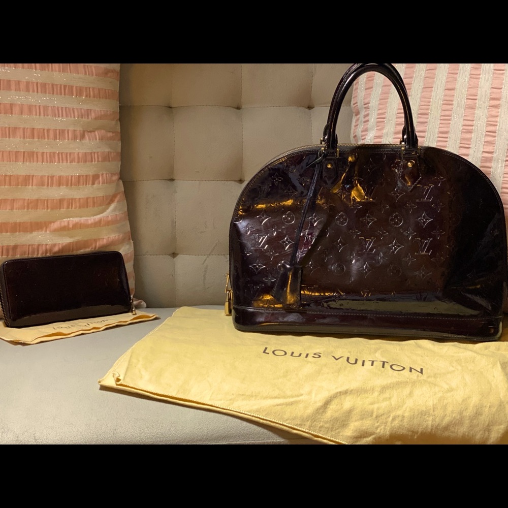 Guaranteed Authentic Louis Vuitton Monogram Vernis